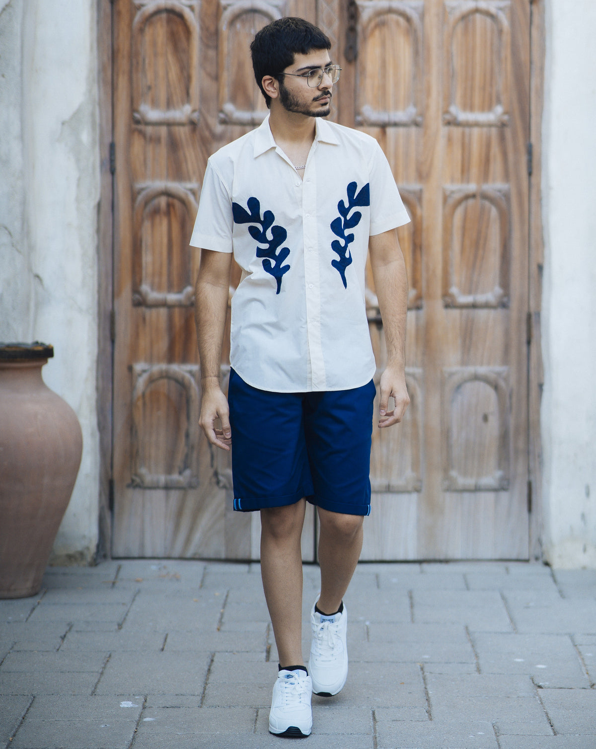 SLANT POCKET SHORTS